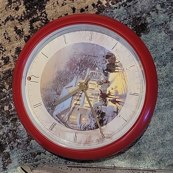 Thomas Kincaid Christmas Clock - Picture 4 of 6